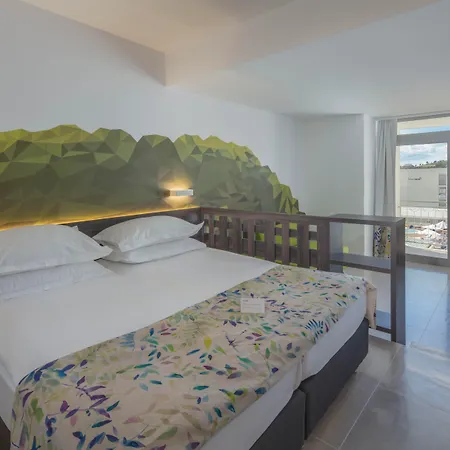 Bluesun Alga Hotel 4*