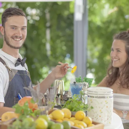 Szálloda Bluesun Alga