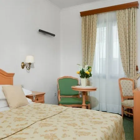 Hotel Bluesun Alga