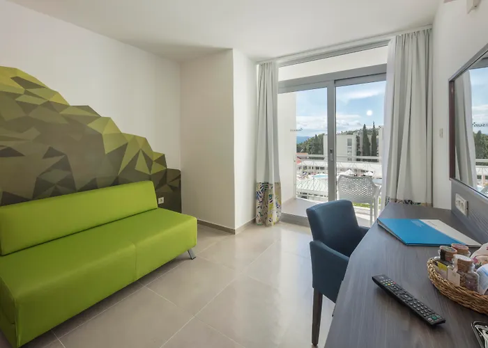 Bluesun Alga Hotel