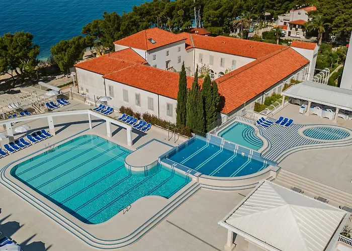 Hotel Bluesun Alga 4*