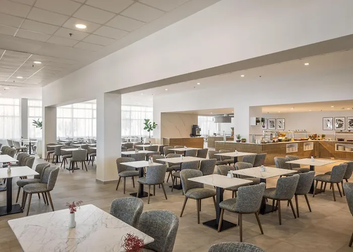 Hotel Bluesun Alga